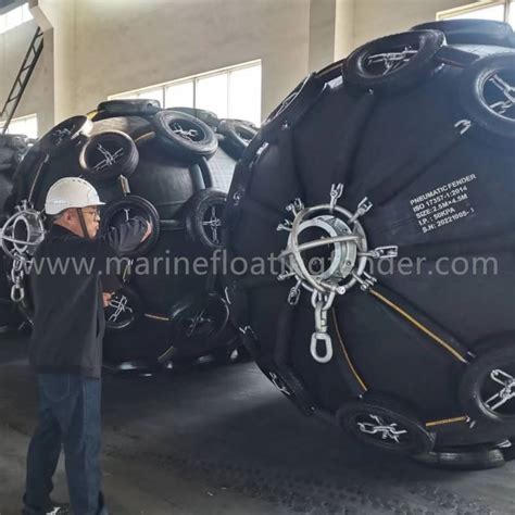 marine fenders suppliers.